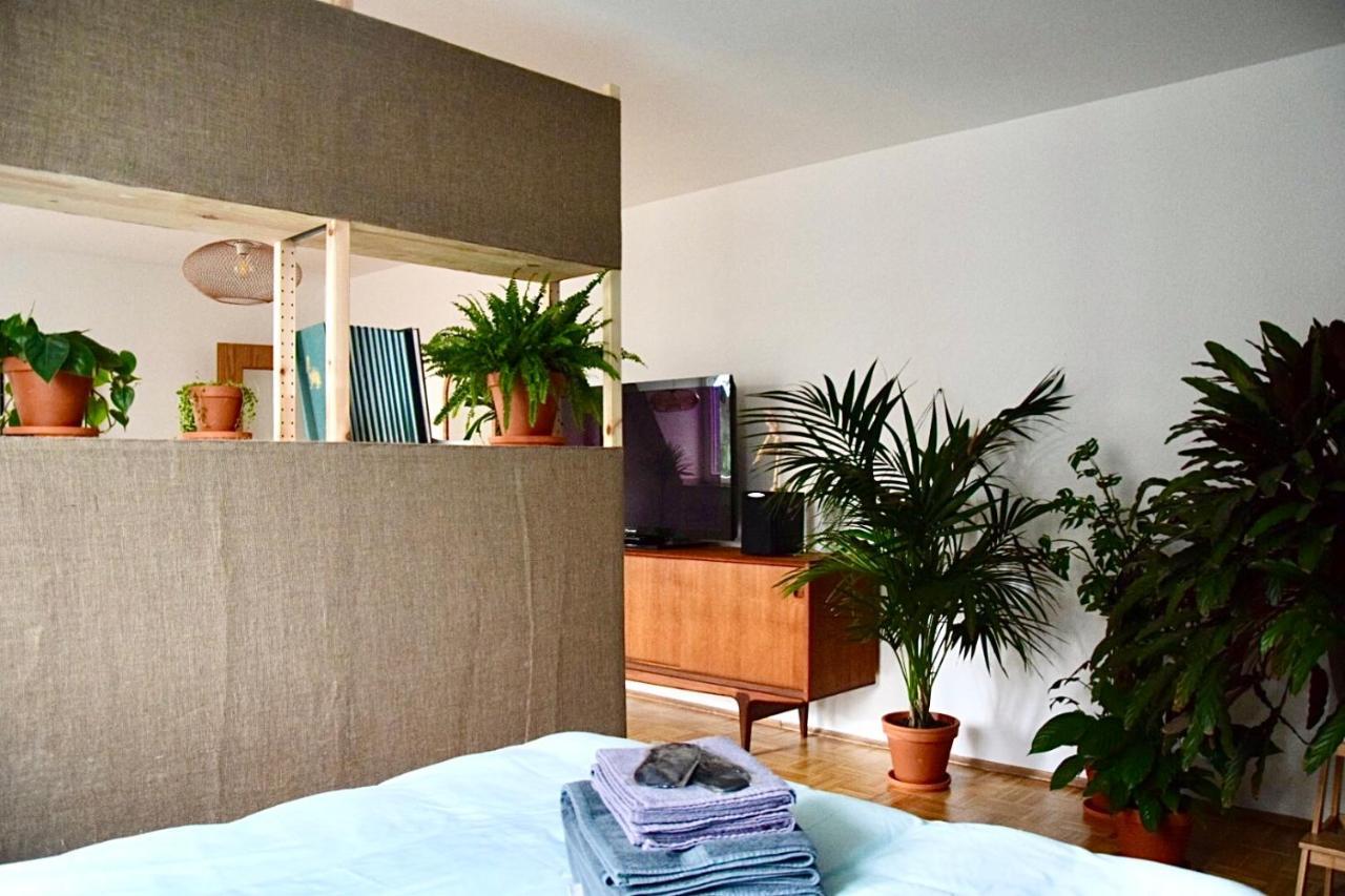 Greenbnbs: Cozy Urban Jungle In The City Centre Есен Екстериор снимка